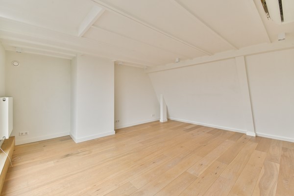 Medium property photo - Volkerakstraat 42-2, 1078 XT Amsterdam